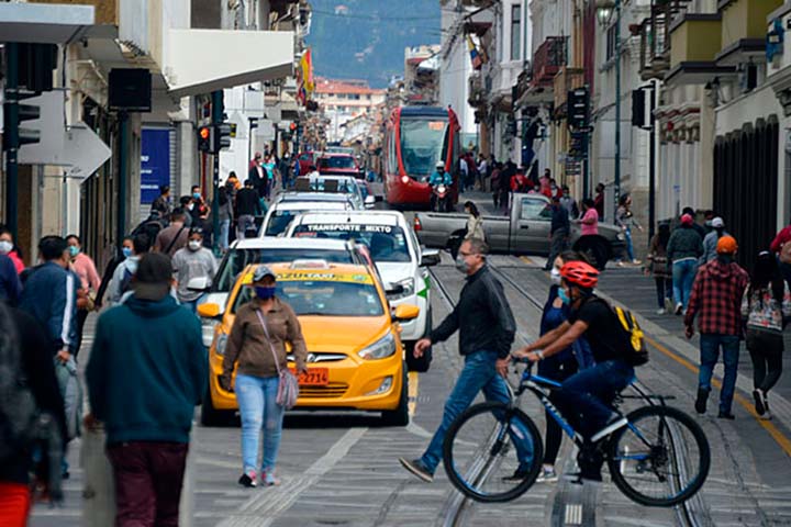 Estudio para el modelo de demanda de transporte para la ciudad de Cuenca